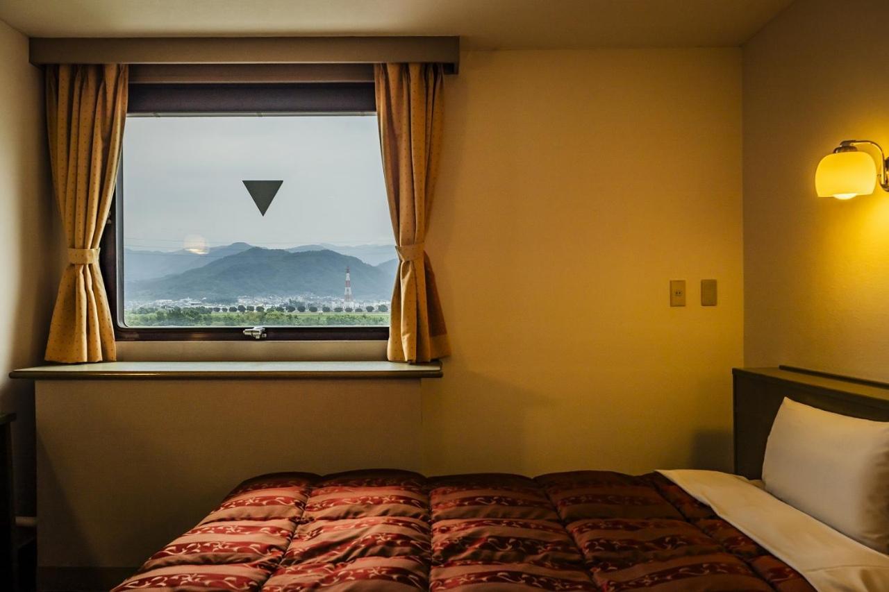 Asahi Century Hotel Minami Alps Buitenkant foto